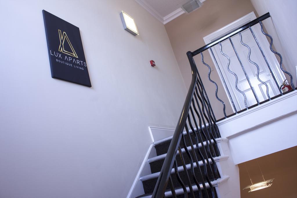 Lux Aparts Wakefield Central المظهر الخارجي الصورة